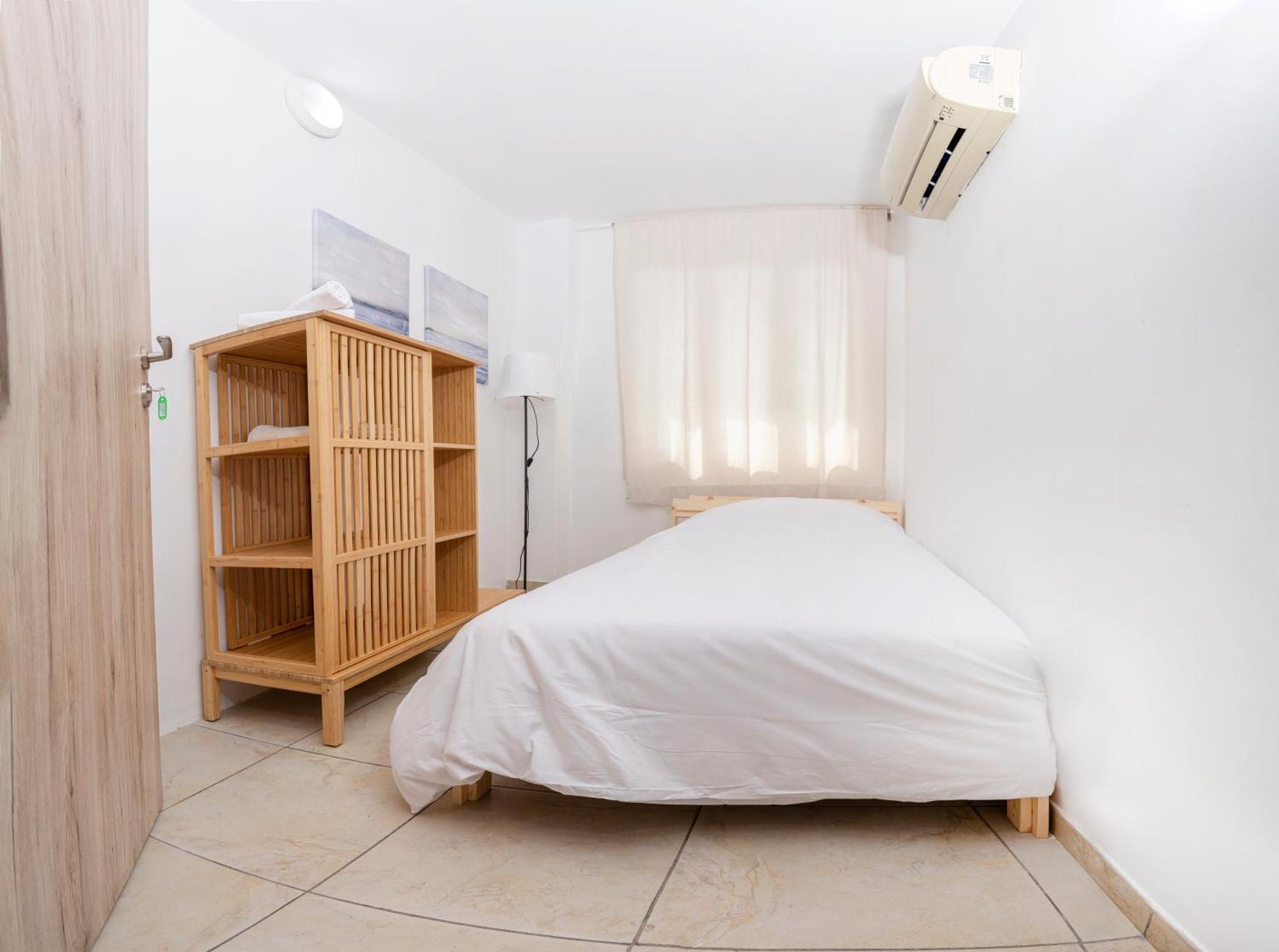 Private Room In Shared Flat นิโคเซีย ภายนอก รูปภาพ