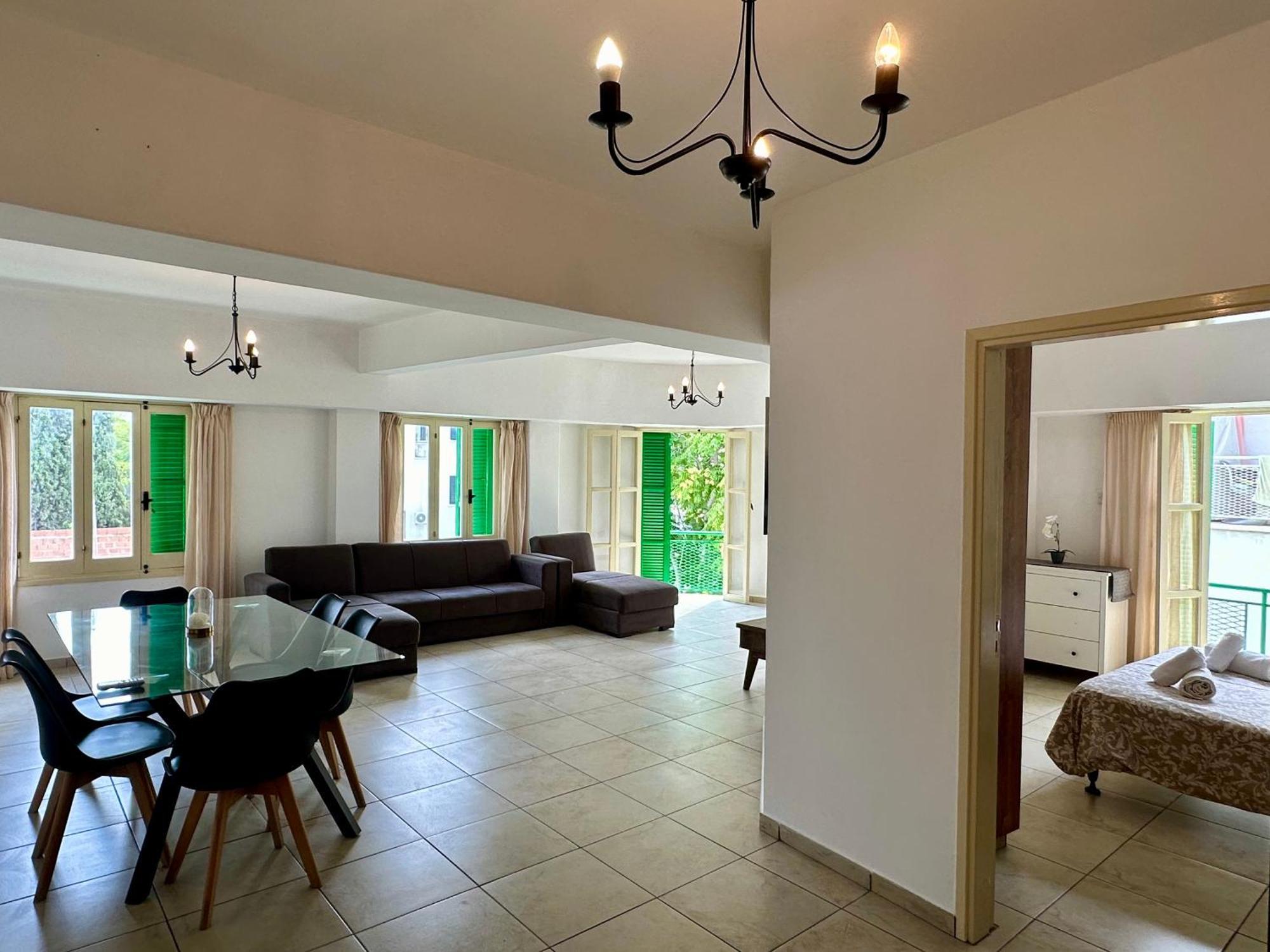 Private Room In Shared Flat นิโคเซีย ภายนอก รูปภาพ